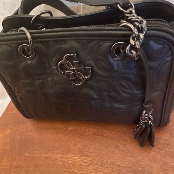 G Lux by Guess Embossed handbag, with gray hardware - Picture 9 of 13